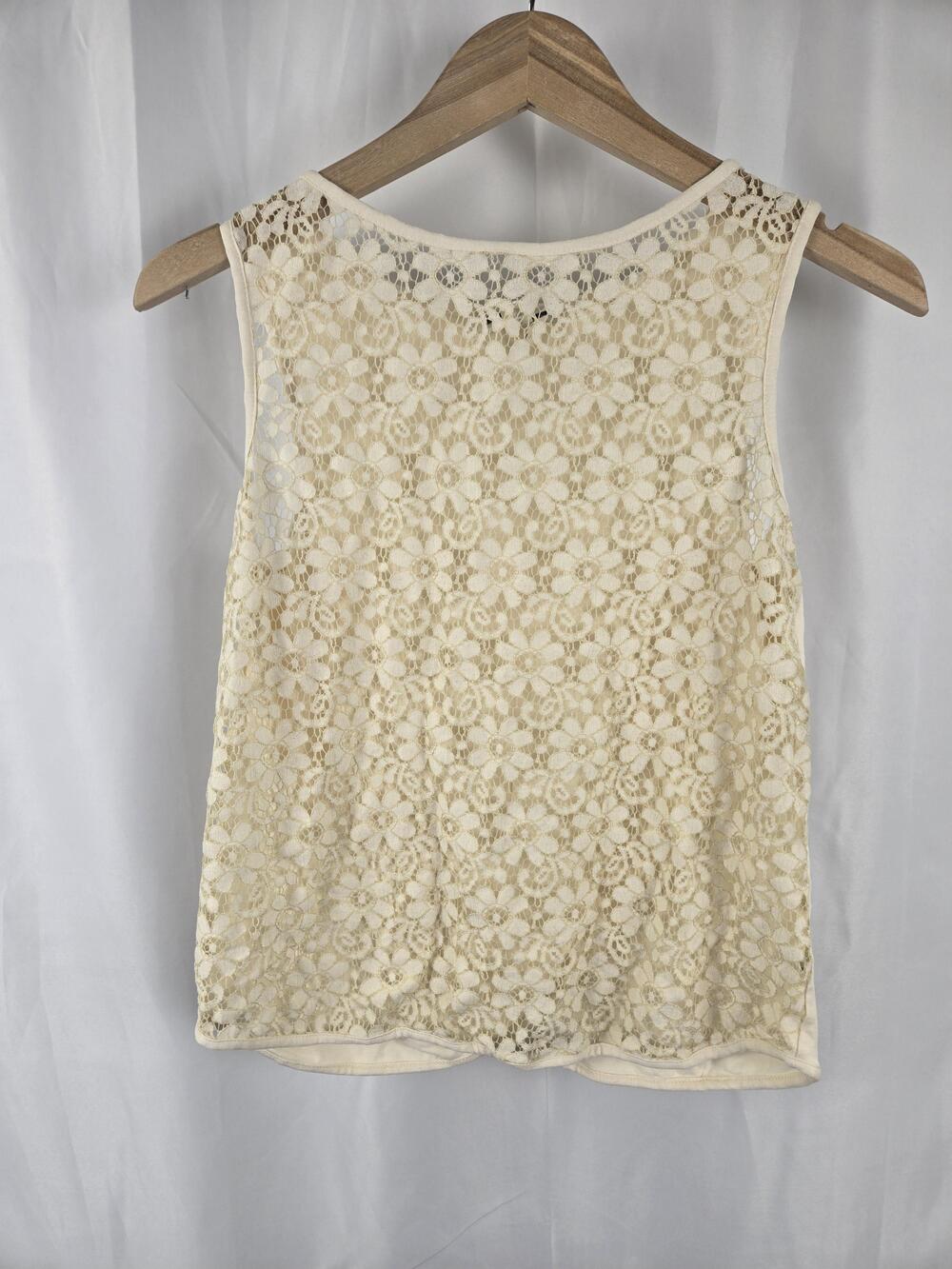 Weston Wear Tank Top Womens Medium White Crochet Floral Lace Front Tulip Wrap